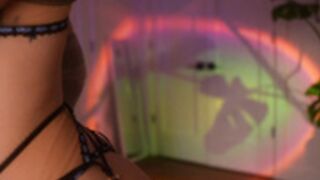 Alisonrouge show naked 2