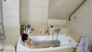 julmodels guest taking bath