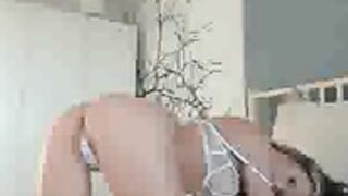 Eve___ 2023-02-09 vibe&dildo group show