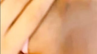 Sofi Onlyfans rub