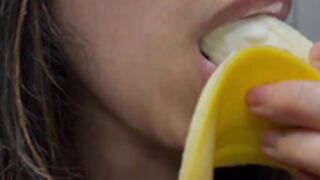 ASMR Mouth - Banana & Yogurt