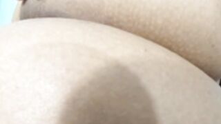 Hot Brazilian farts on her Bed