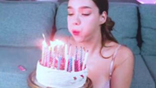 seltin_sweety  2023-02-06  Blows hard