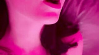 miaxmln fingering herself with passion