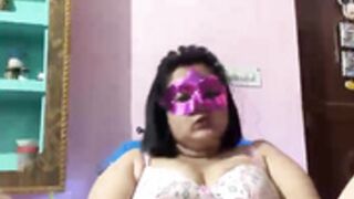 Hot Chubby bhabhi...