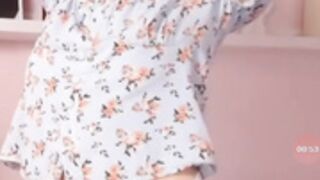 Asaleong1 tease (mobile)