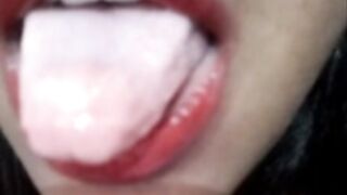 Mayaa sexy lips