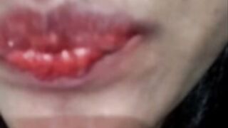 Mayaa sexy lips