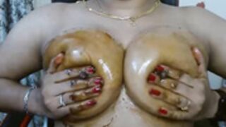 Indian Hot Tamil aunty boobs