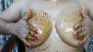 Indian Hot Tamil aunty boobs