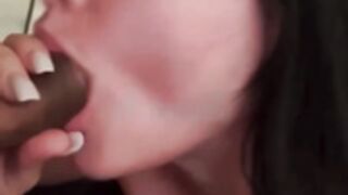 Silvi Hanke peteando