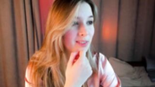 milabl.A sensitive and beautiful moment of feedback