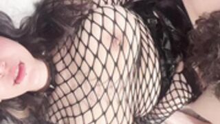 Emo get her pussy eated 2