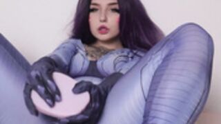 Busty web 2