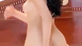 Yohanna Naked Photoshoot