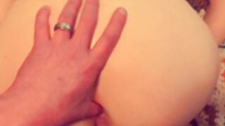 Fat white whore take sit in the ass