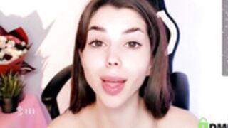 hottie_lola tiny petite wanker with her toothbrush