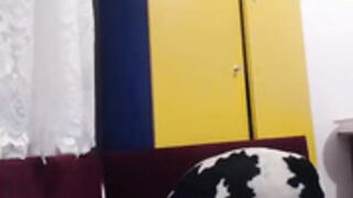 Hot camgirl ride and fuck her creamy pussy