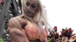 Most vascular woman in the world 5 ORANGE