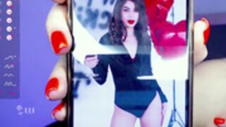 hottie_lola brags that she's a photomodel NN
