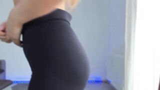 EpicFu - quick butt flash