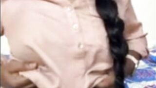 Jaahnavi-Reddy Cam Show Pressing Boobs