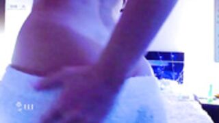 Lolli-Popa  2023-02-17  teasing bitch, avoid