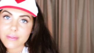 Angelique asmr kissing