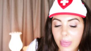 Angelique asmr kissing