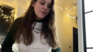 Di_n_alex's naked handjob