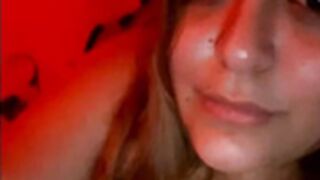 OMG chat girl teasing nude