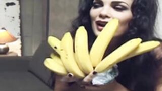 julie strain photoshoot