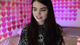 Wizard MFC Ass flash titty suck