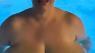 karla james pool