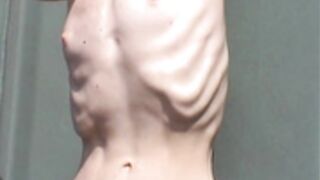 anorexic Ilka flexing 1