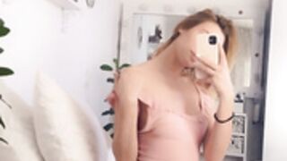 Rennatha21 Onlyfans4