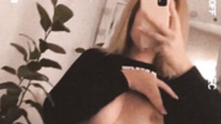Rennatha21 Onlyfans3