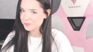 Girl_of_yourdream 4