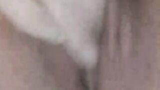 Varimasu12 cam2cam sex with gamer girl