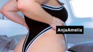 AnjaAmelia #143