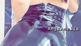 AnjaAmelia #131