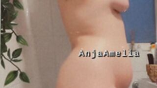AnjaAmelia #129