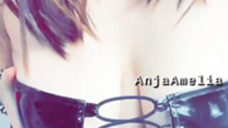 AnjaAmelia #115