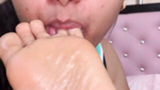 Latina sisters messy foot worship