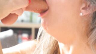 sunniedayz - dildo blowjob