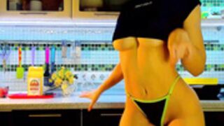 _meganmeow_ sexy cooking part1