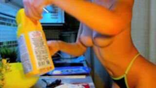 _meganmeow_ sexy cooking part1