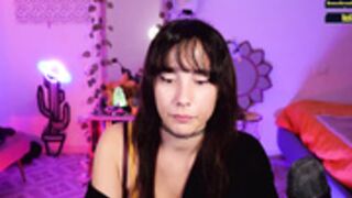 LolaOrazio Nipple Slip Accidental Twitch Video