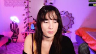LolaOrazio Nipple Slip Accidental Twitch Video