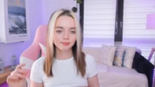 dora-marlow hot young teen pussy tits play show 5